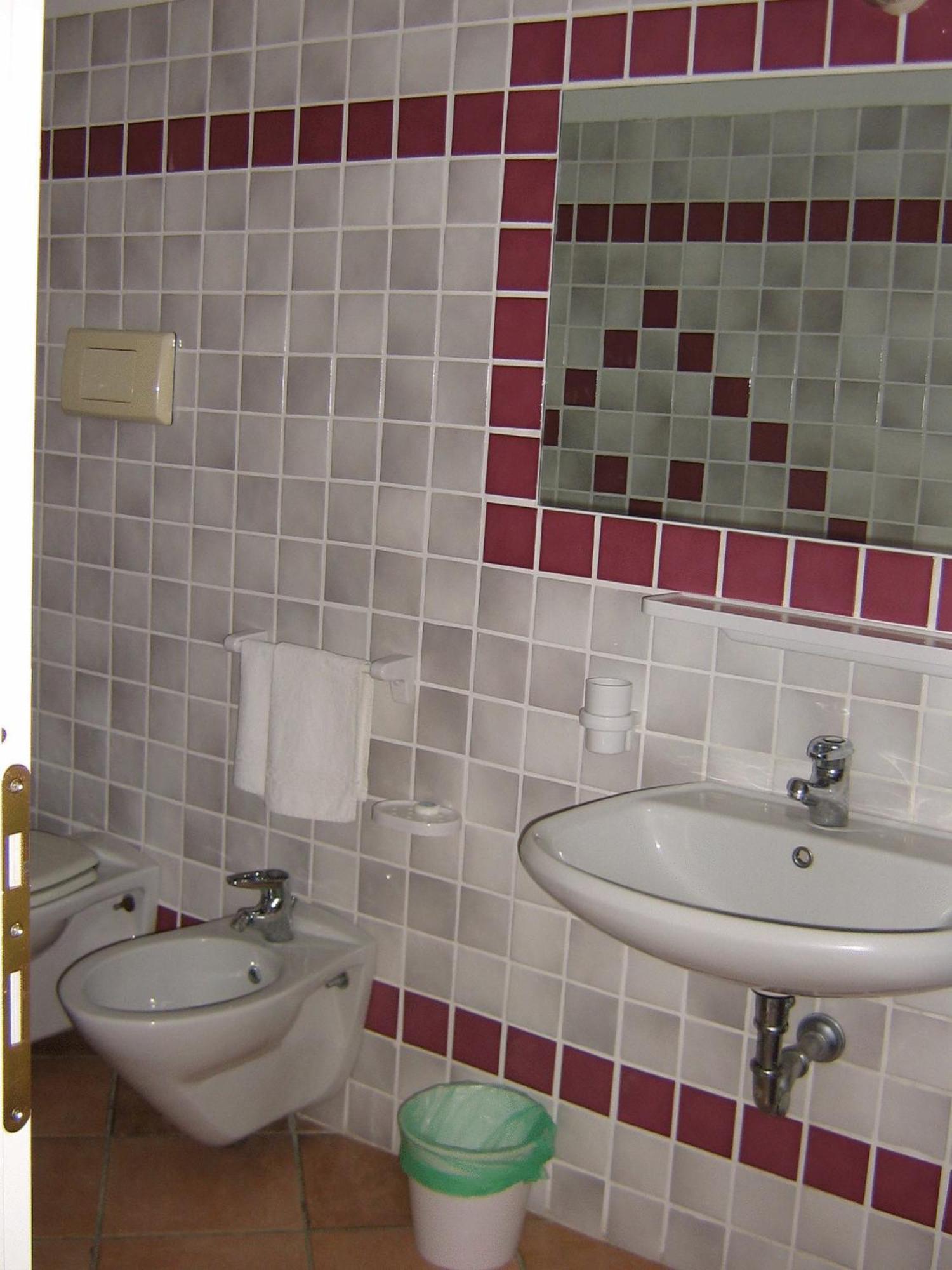 Hotel Turismo Rurale Montitundu Portisco Exteriör bild
